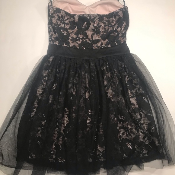 rue21  Prom Junior Dress Strapless, Black Lace - Picture 2 of 5